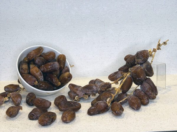 Kurma Tunis Tangkai
